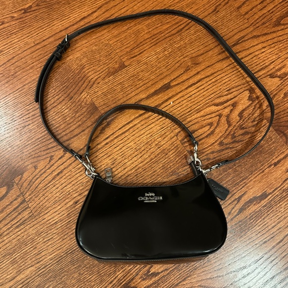 Teri Shoulder Bag - Picture 4 of 4